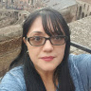 Meet your Posher, Connie